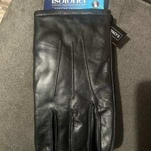 - Isotoner men’s gloves size large